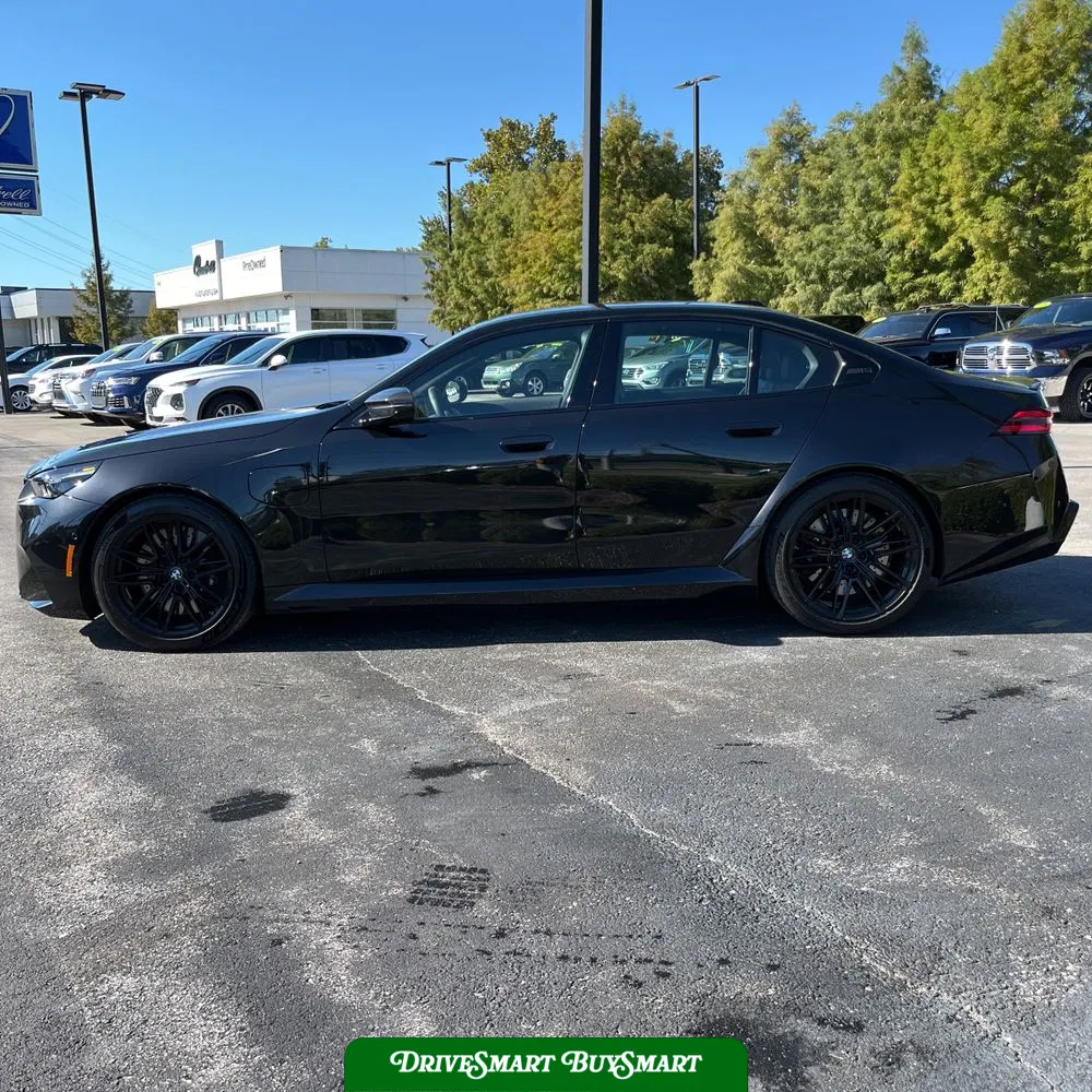 2025 BMW M5 Base