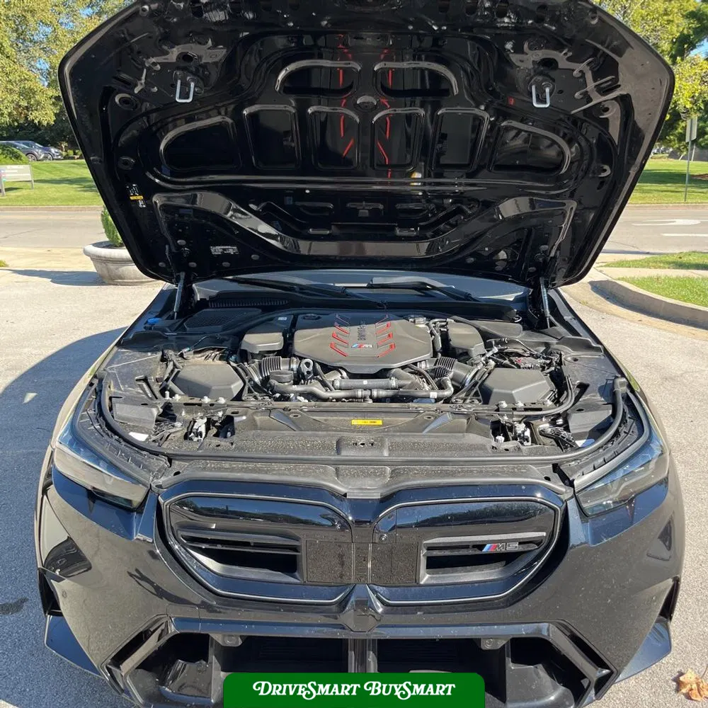 2025 BMW M5 Base