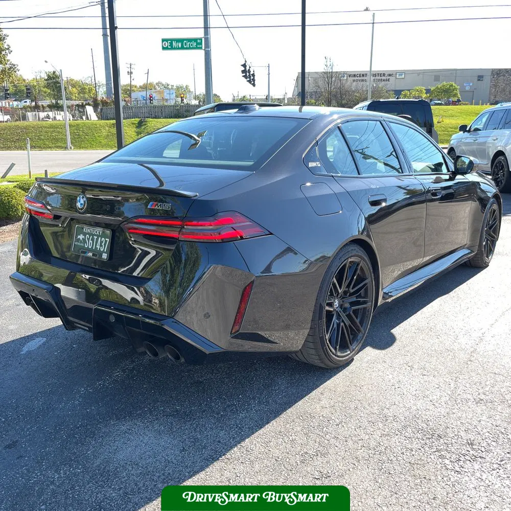 2025 BMW M5 Base
