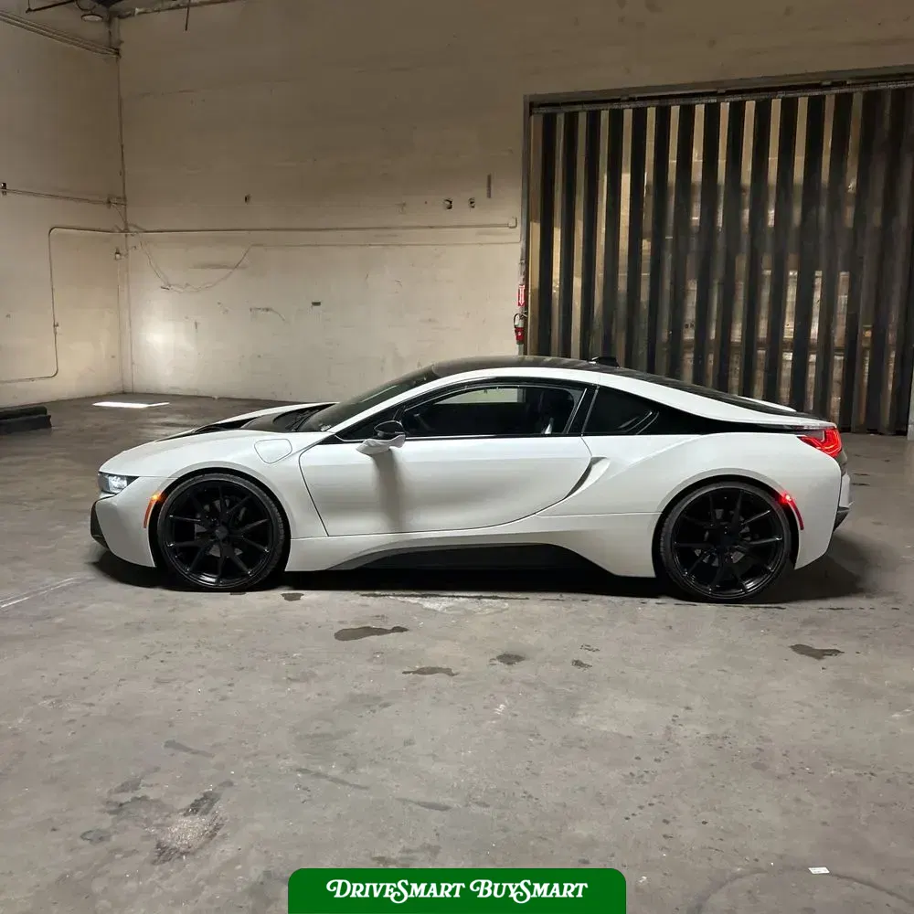 2016 BMW i8