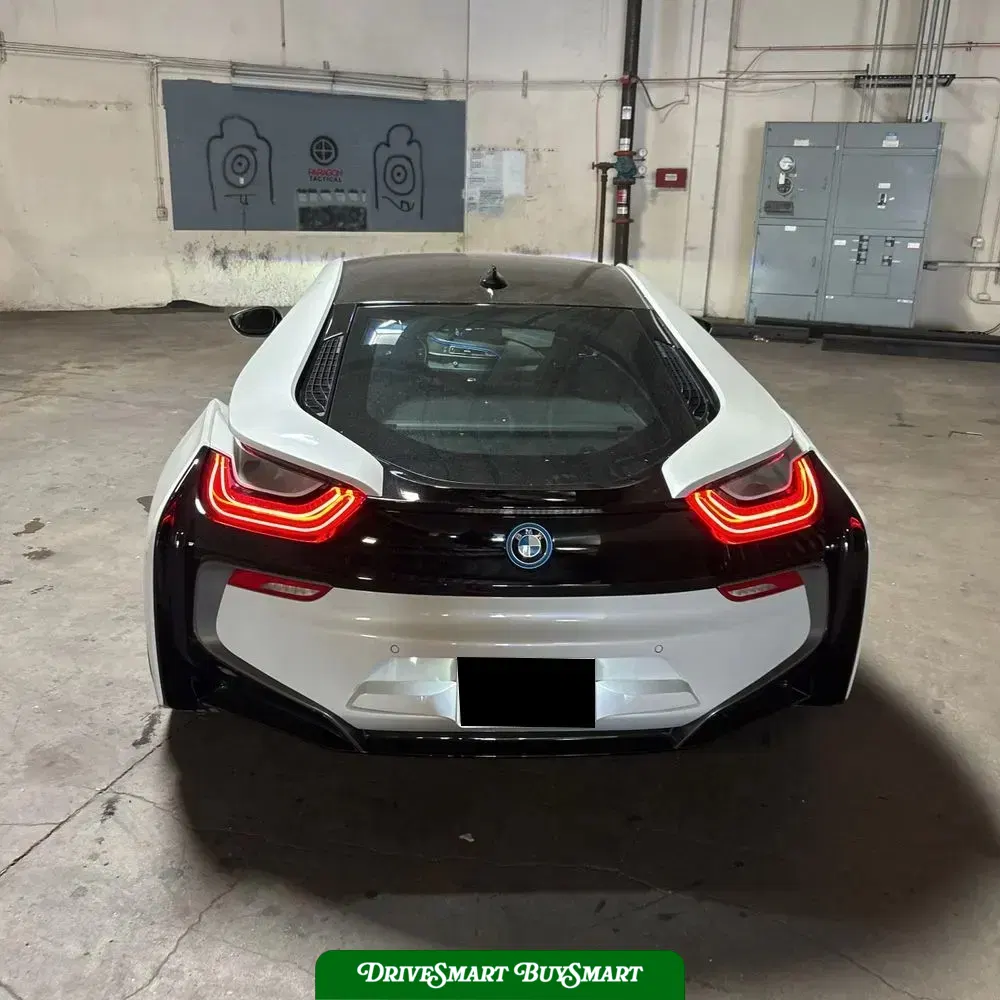2016 BMW i8
