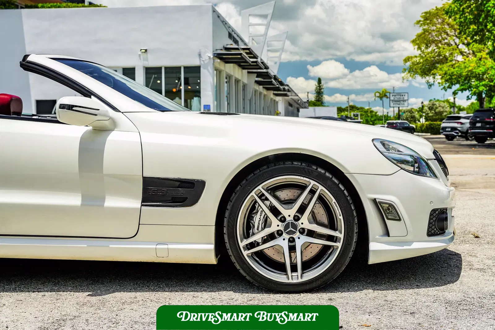 2011 Mercedes-Benz SL63 AMG