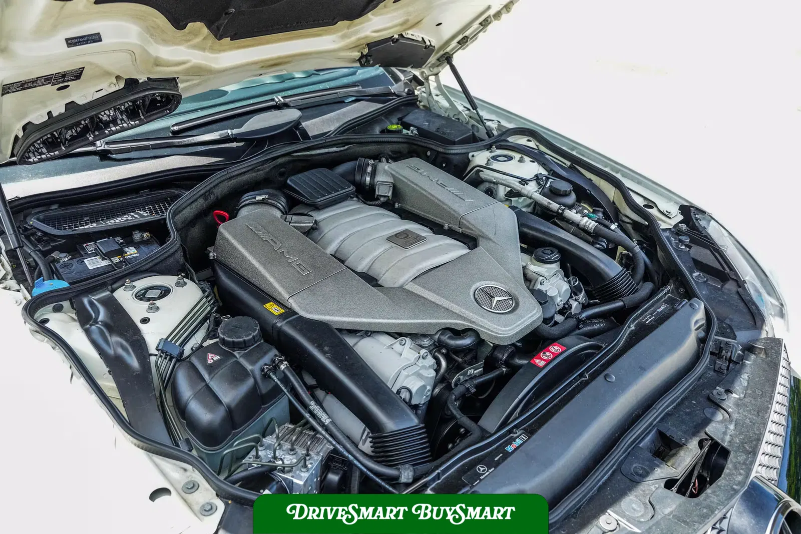 2011 Mercedes-Benz SL63 AMG