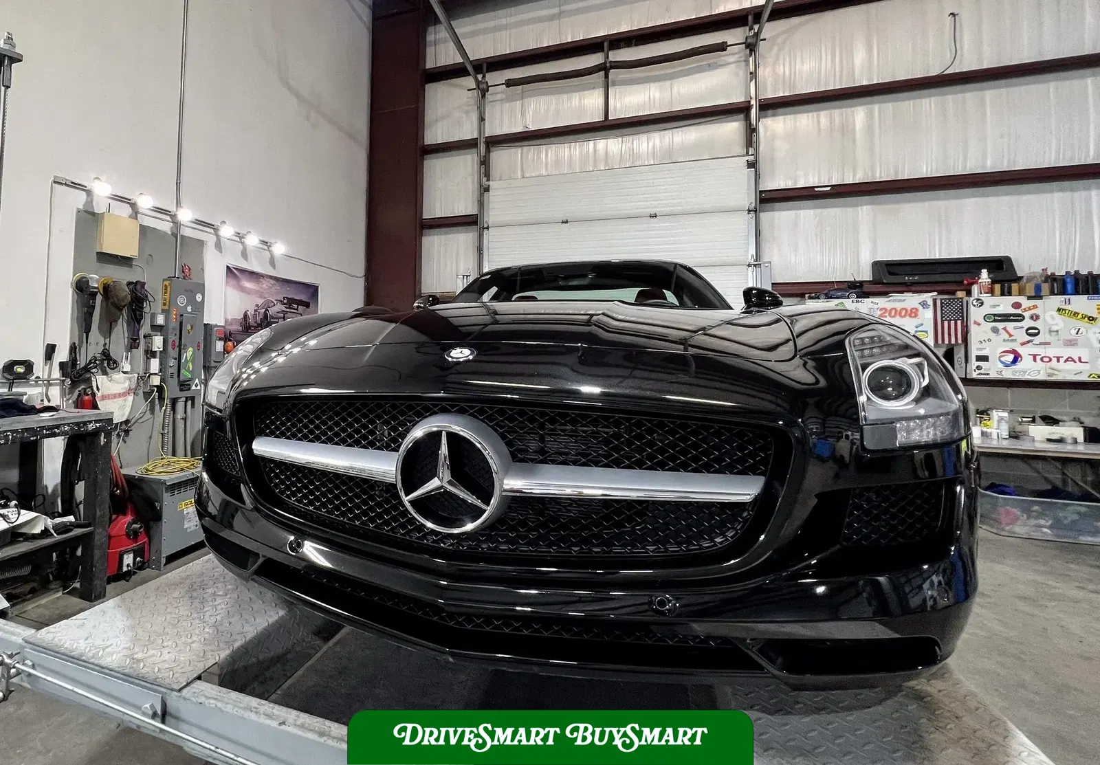 2012 Mercedes-Benz SLS AMG