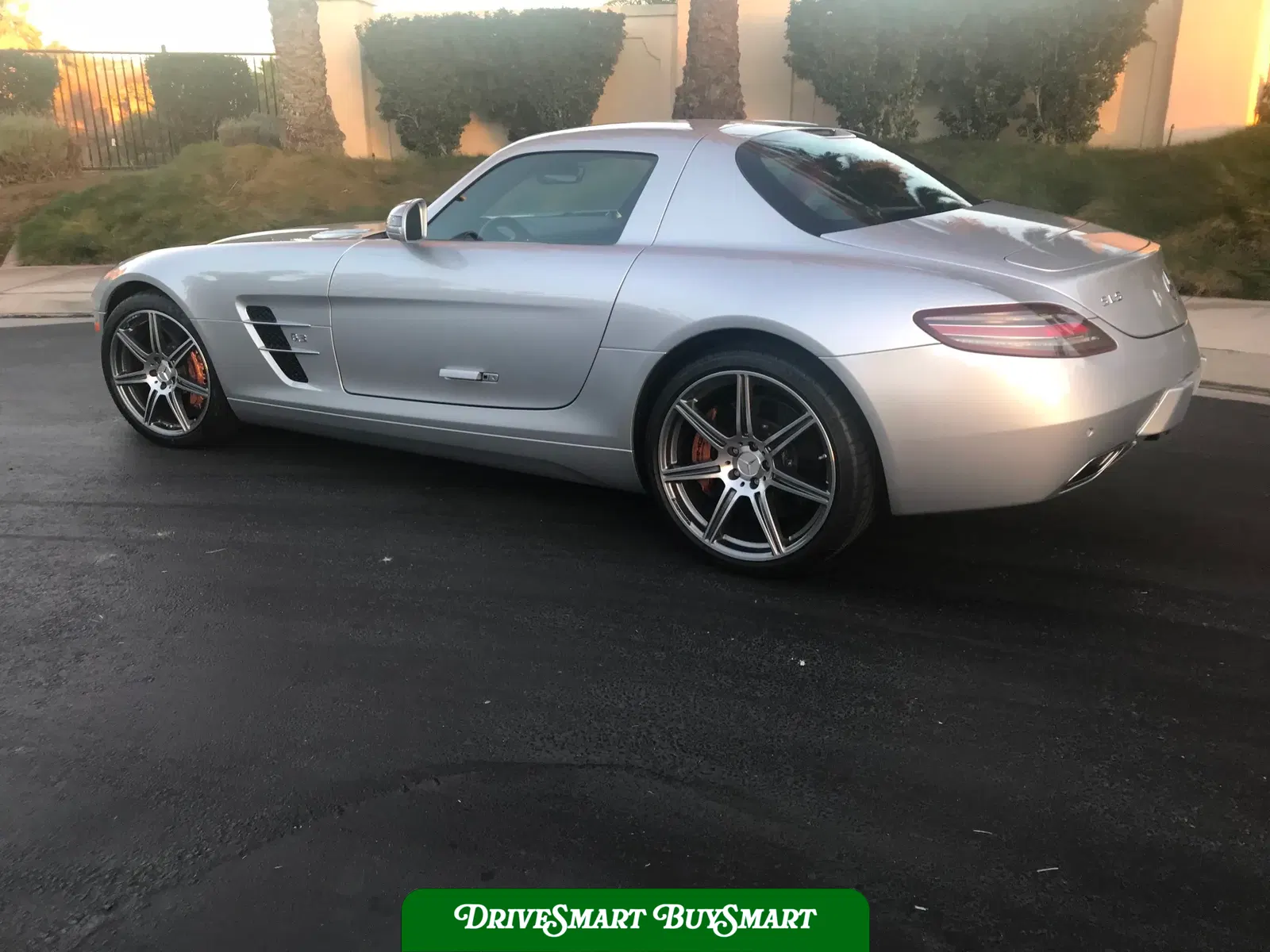 2011 Mercedes-Benz SLS AMG
