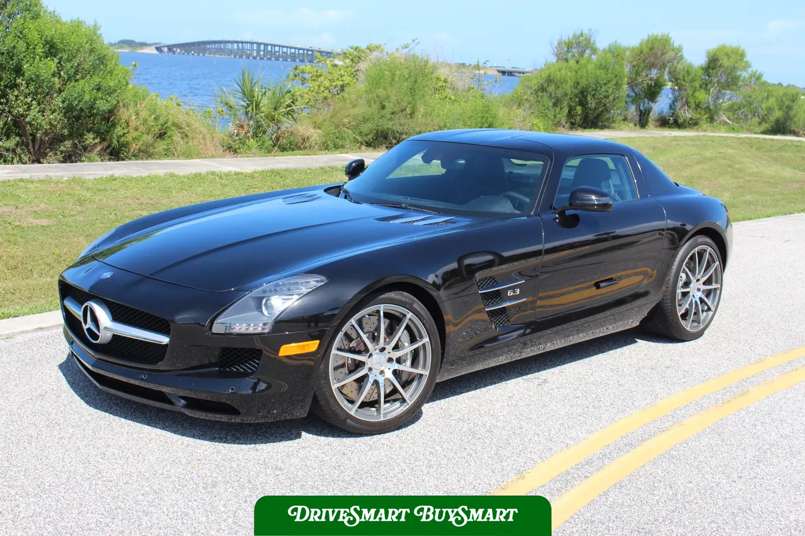 2011 Mercedes-Benz SLS