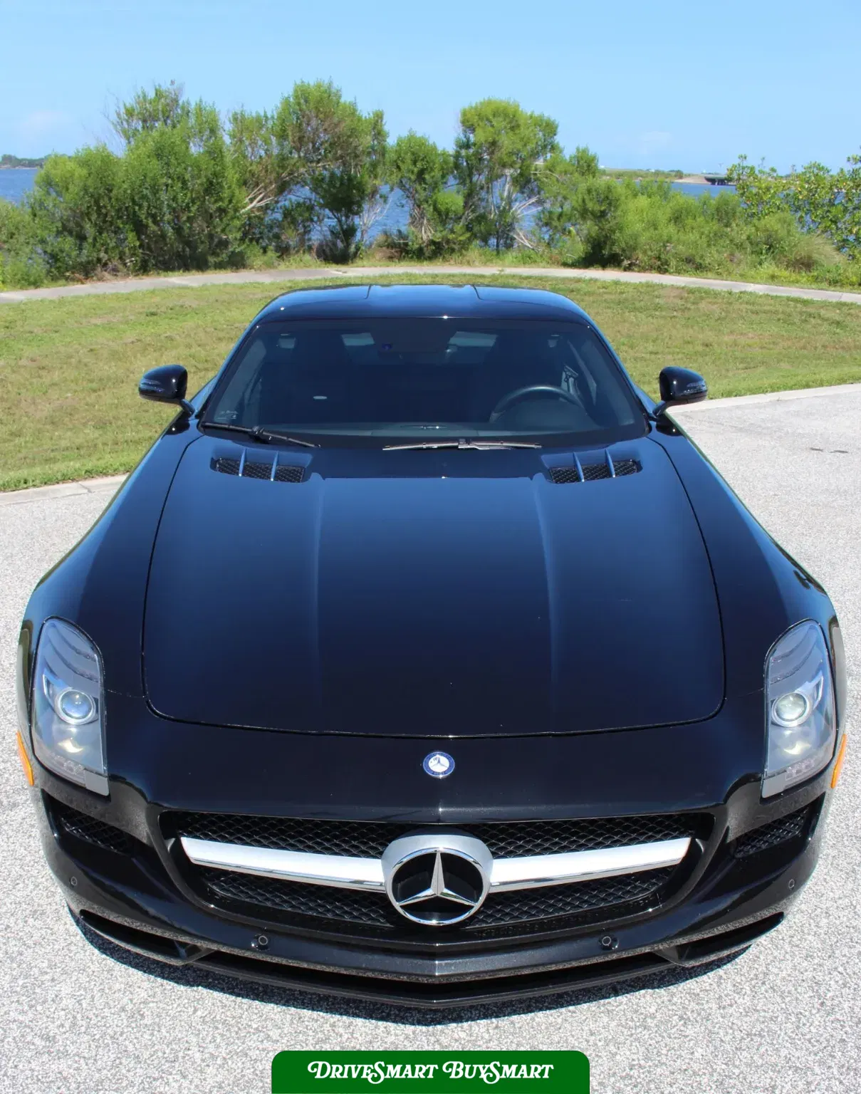 2011 Mercedes-Benz SLS