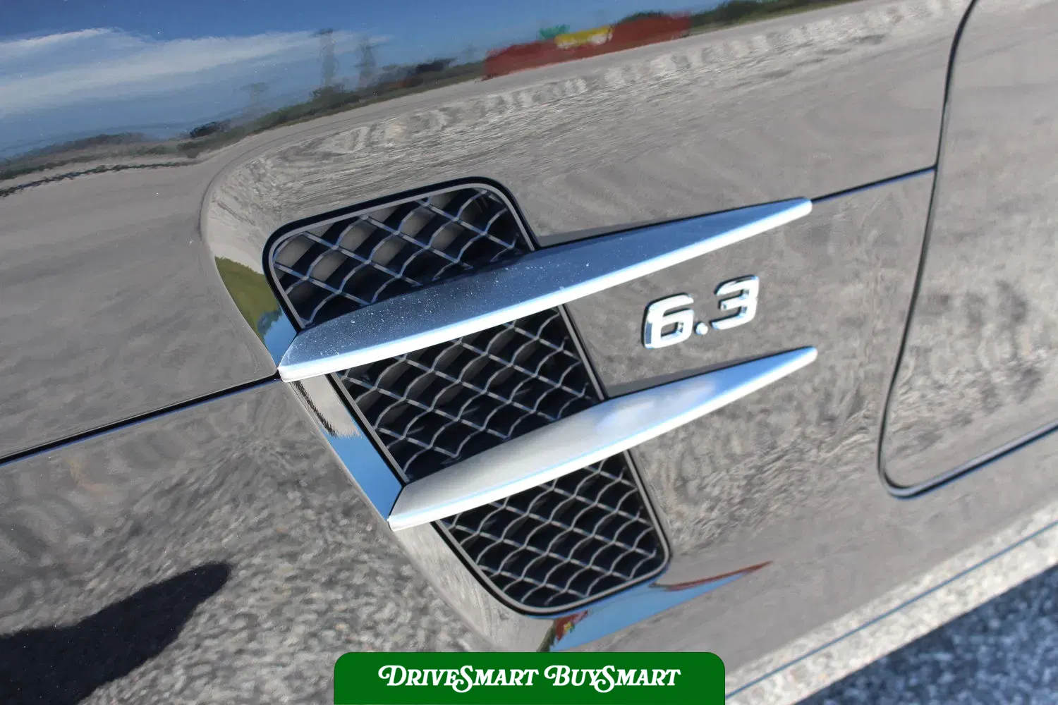 2011 Mercedes-Benz SLS