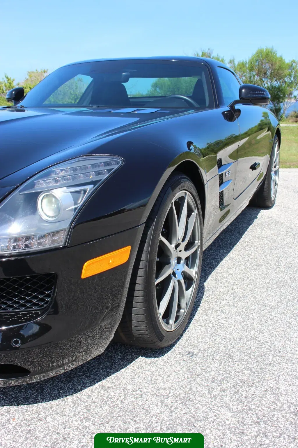 2011 Mercedes-Benz SLS