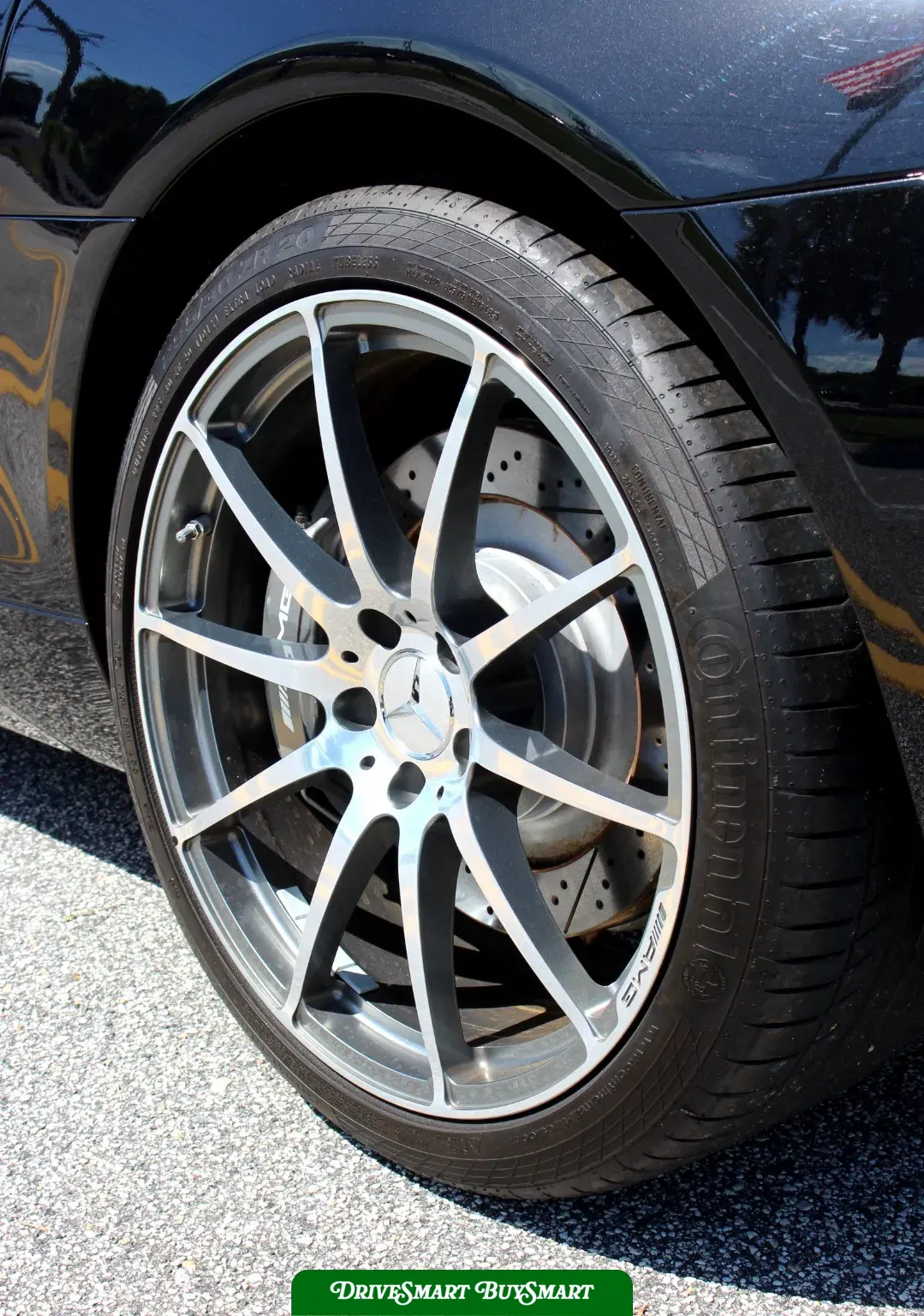 2011 Mercedes-Benz SLS
