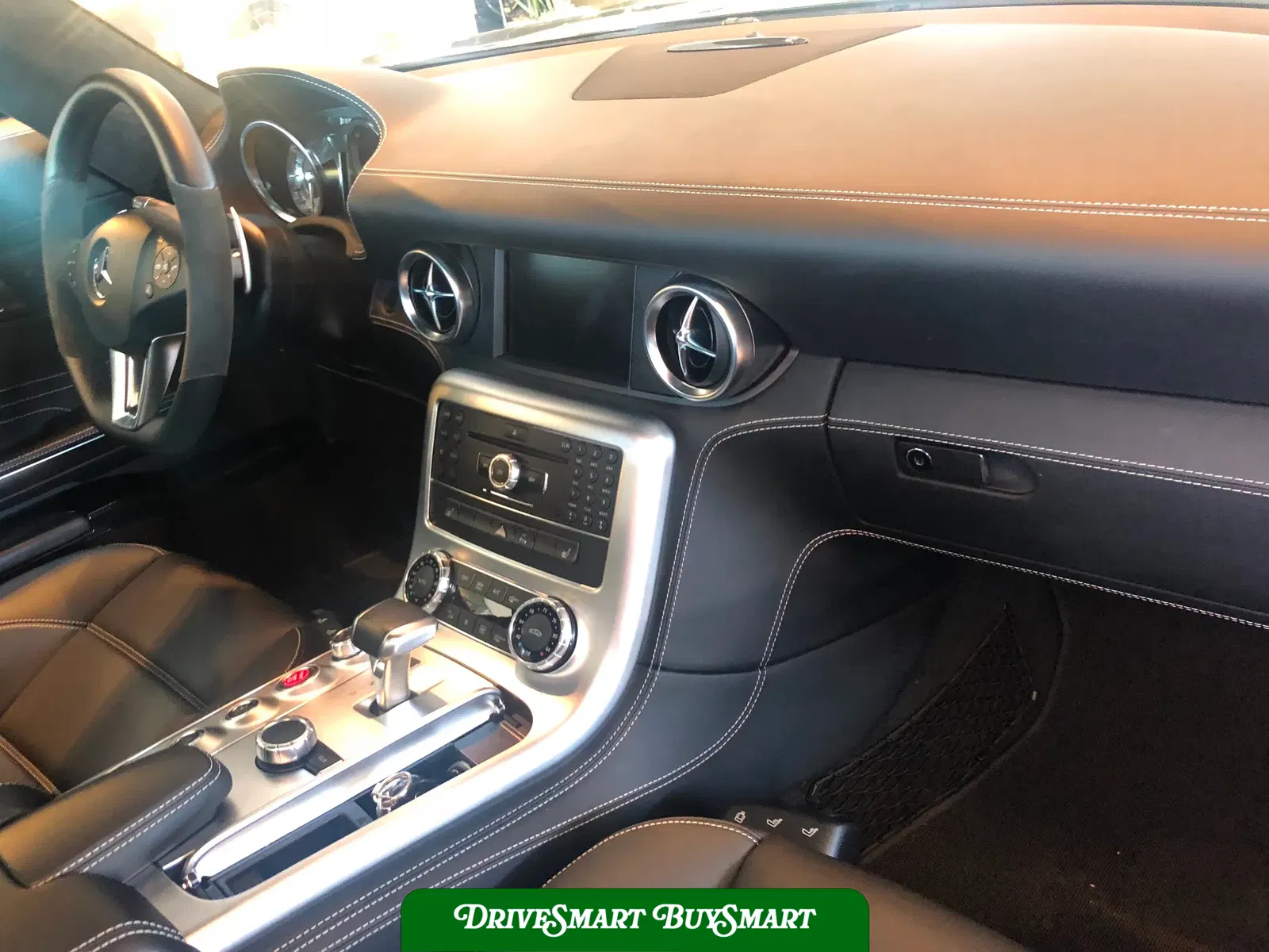 2011 Mercedes-Benz SLS