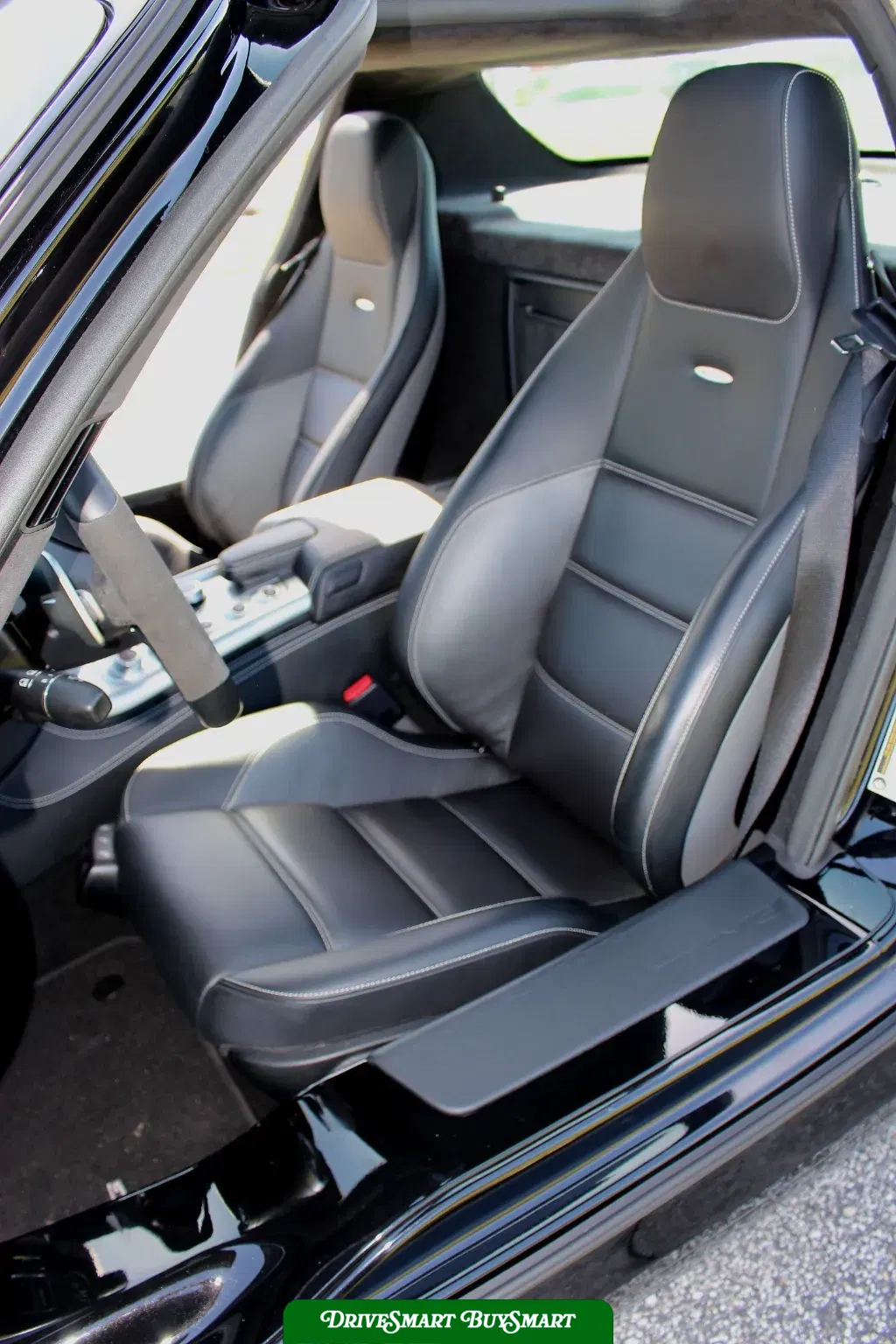 2011 Mercedes-Benz SLS
