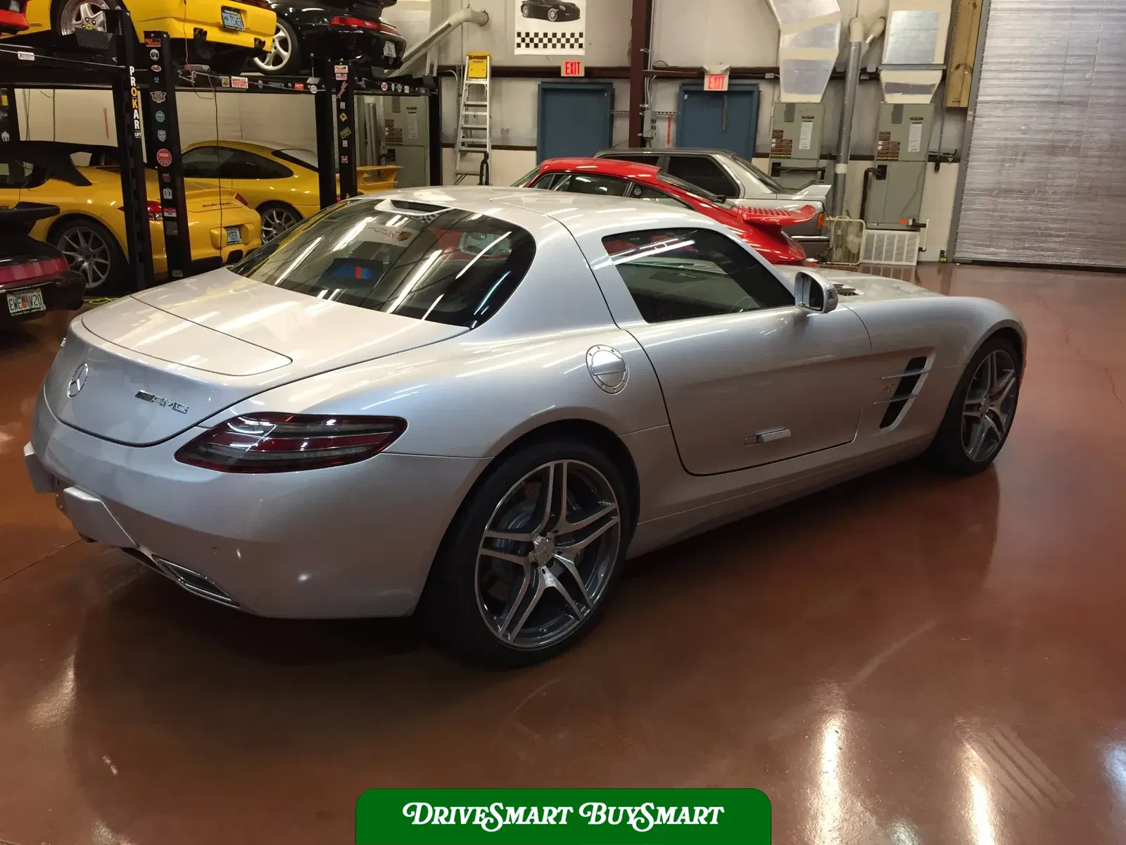 2011 Mercedes-Benz SLS AMG
