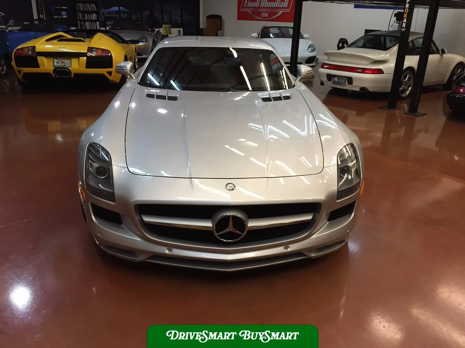 2011 Mercedes-Benz SLS AMG