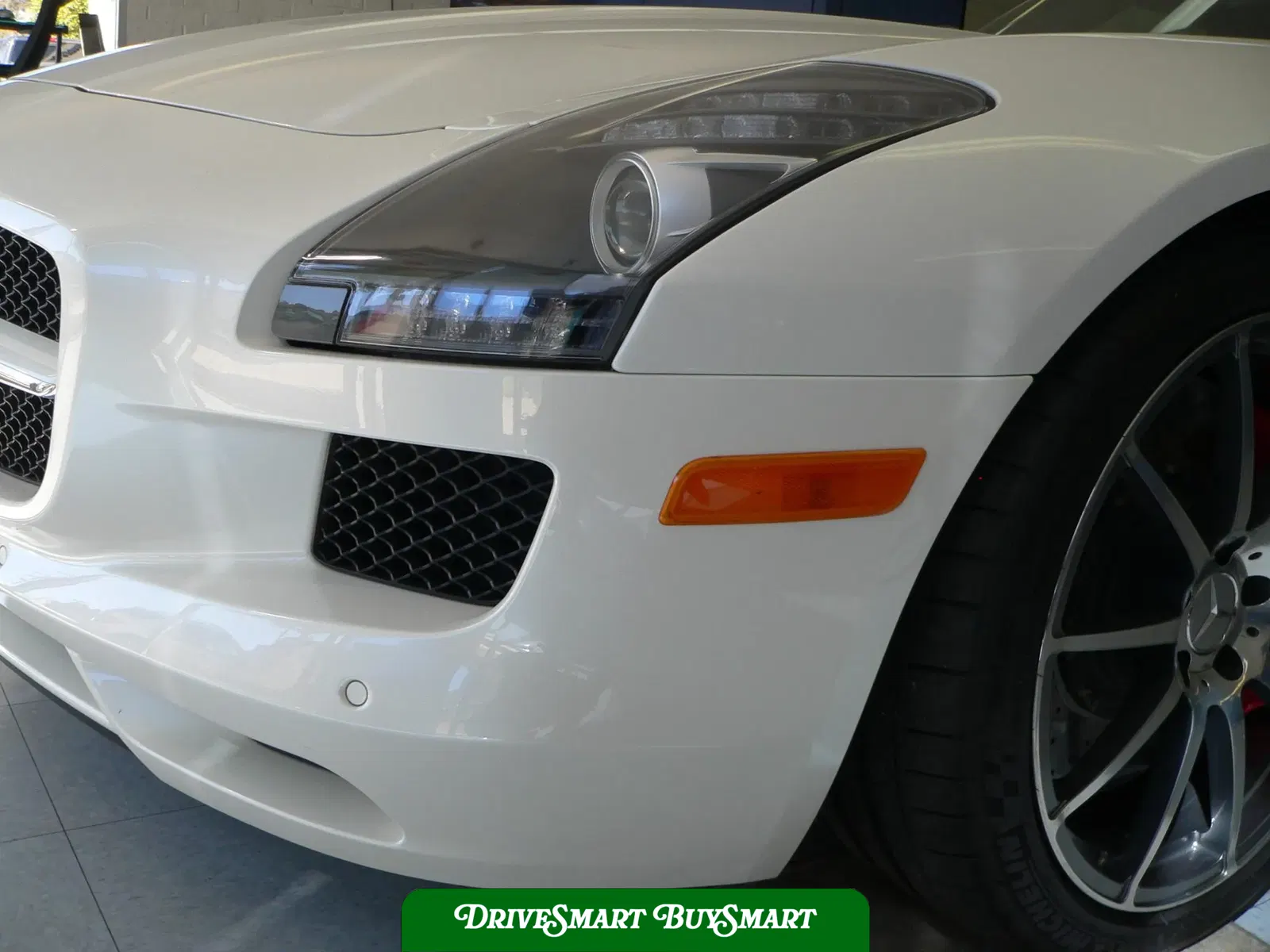 2012 Mercedes-Benz SLS AMG Roadster