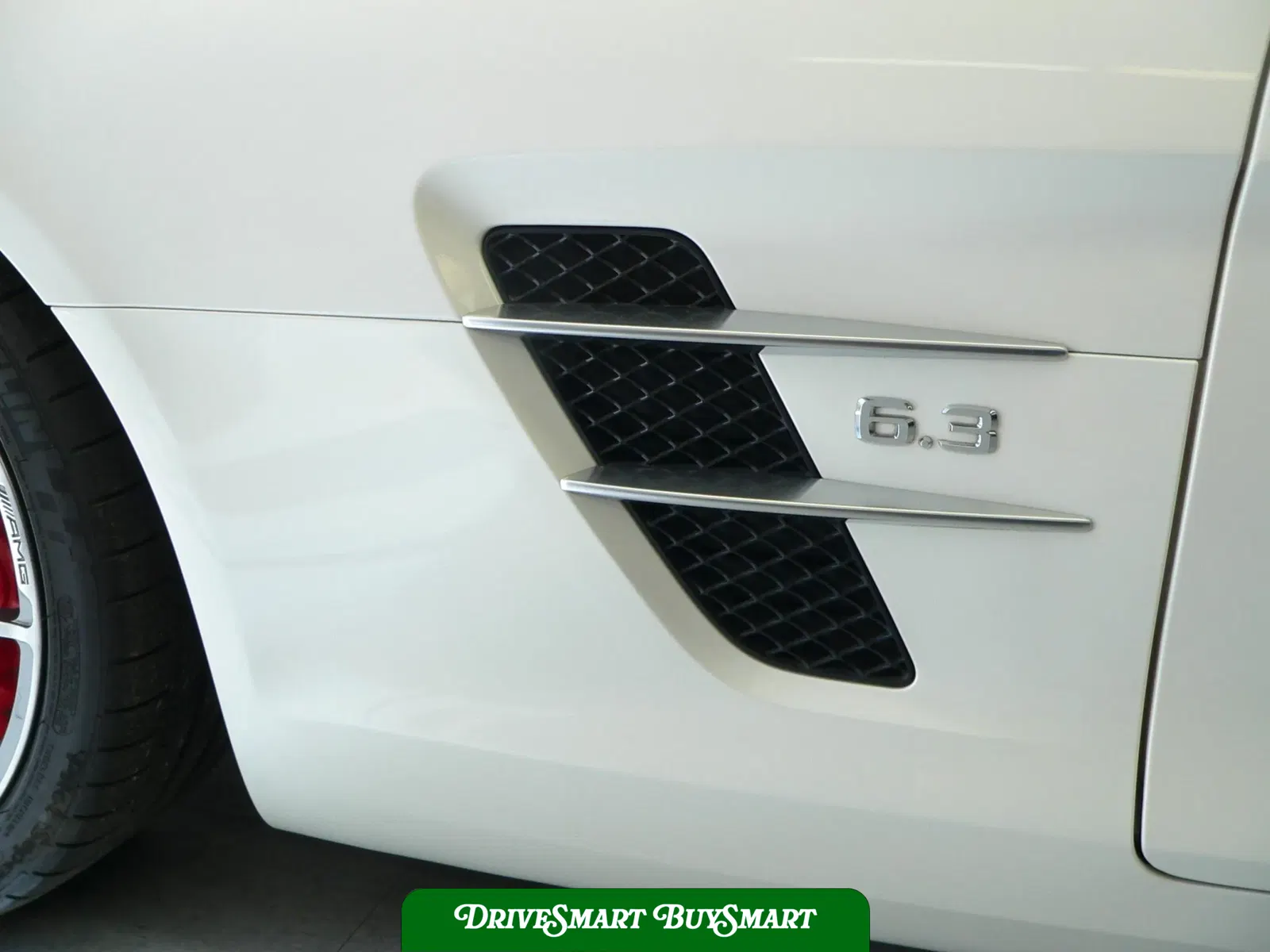 2012 Mercedes-Benz SLS AMG Roadster
