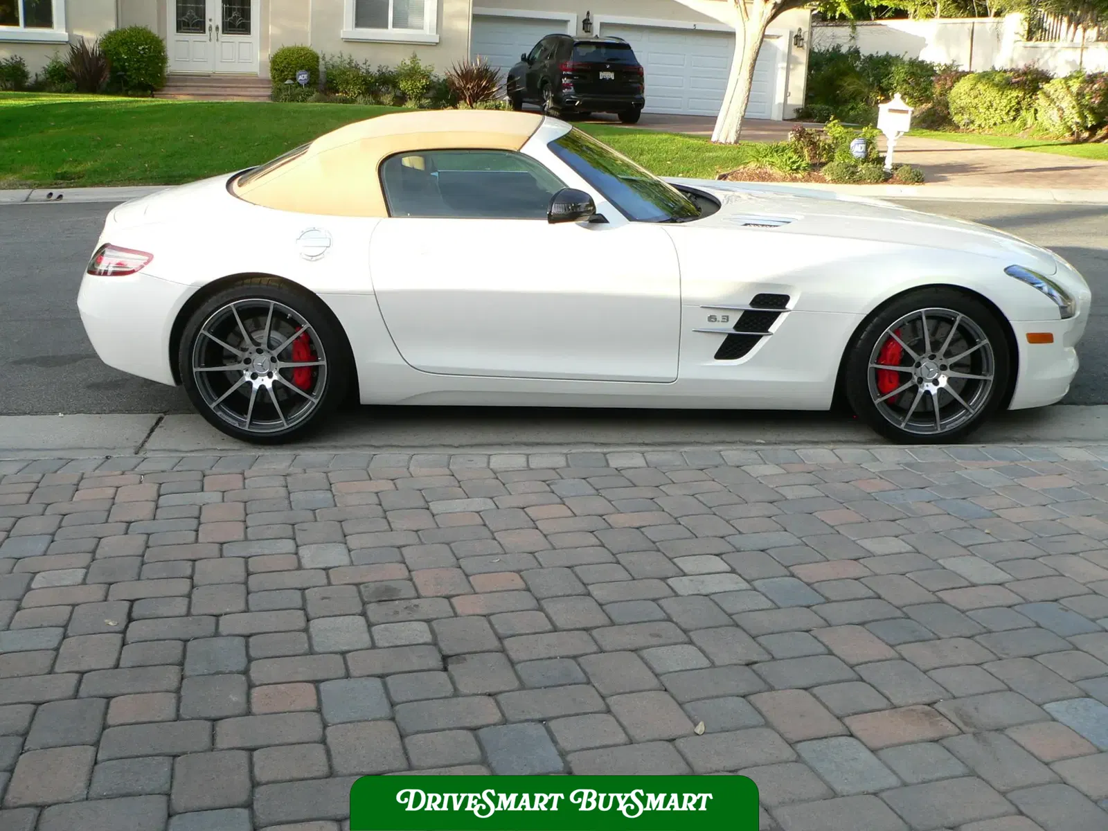 2012 Mercedes-Benz SLS AMG Roadster