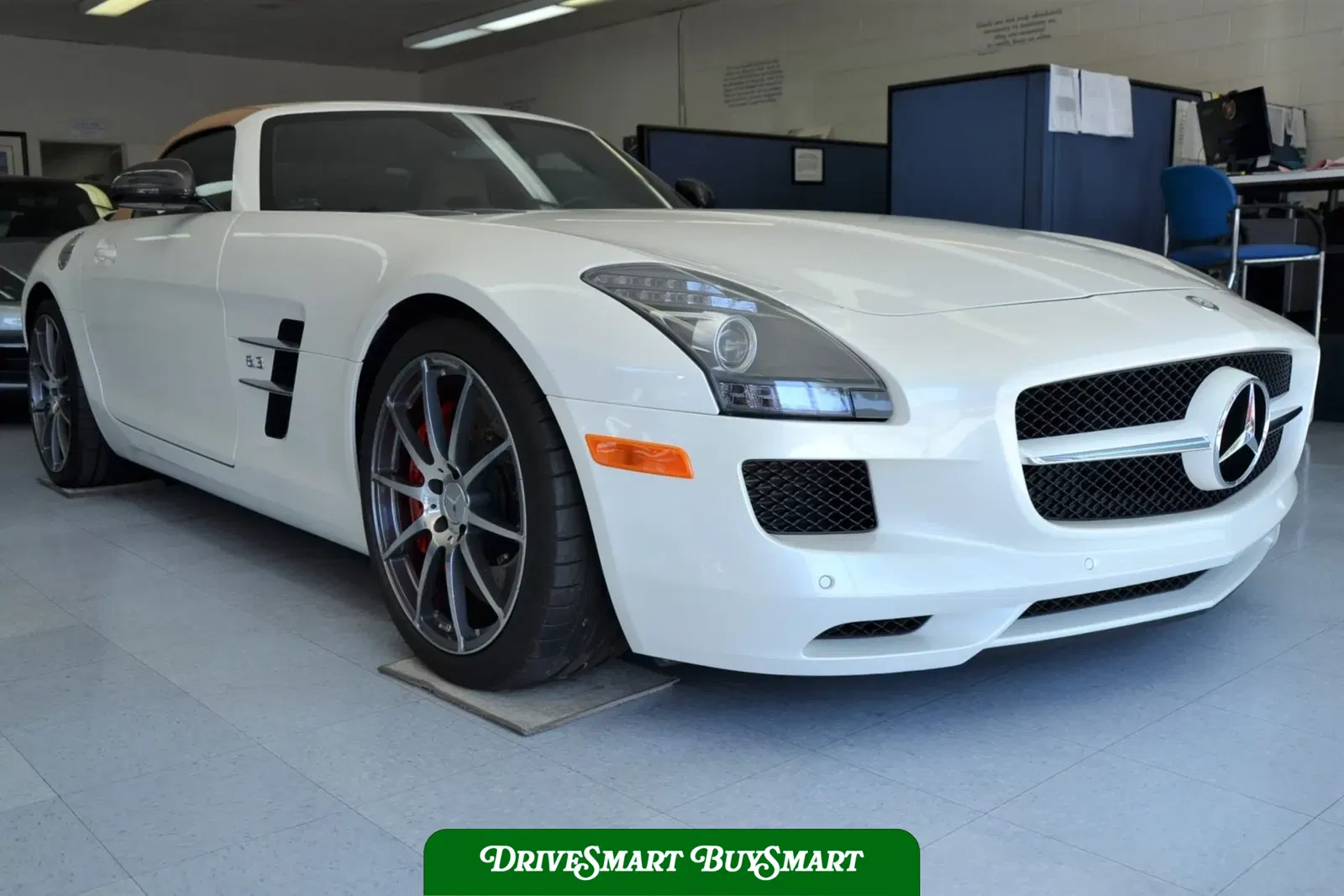 2012 Mercedes-Benz SLS AMG Roadster