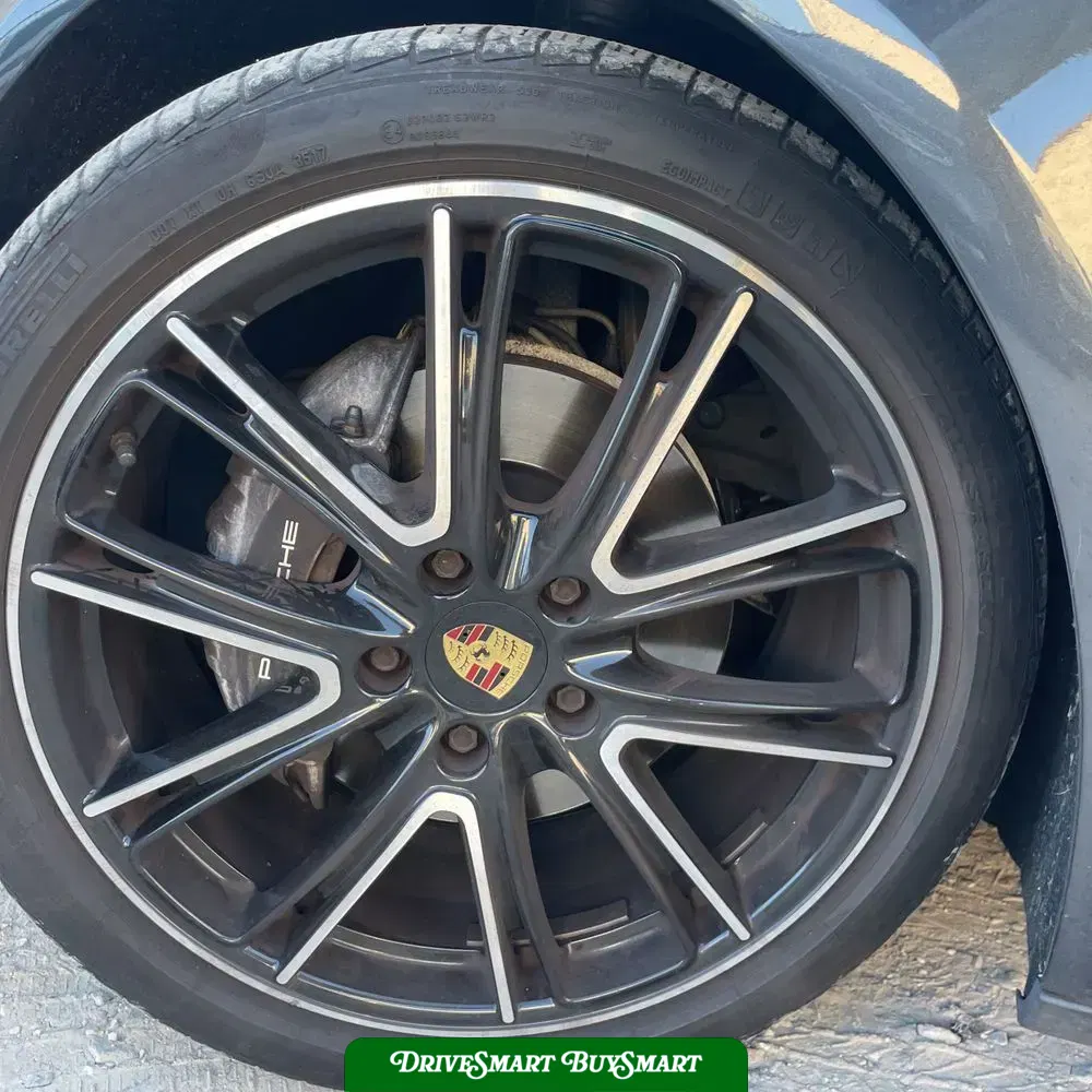 2018 Porsche Panamera 4