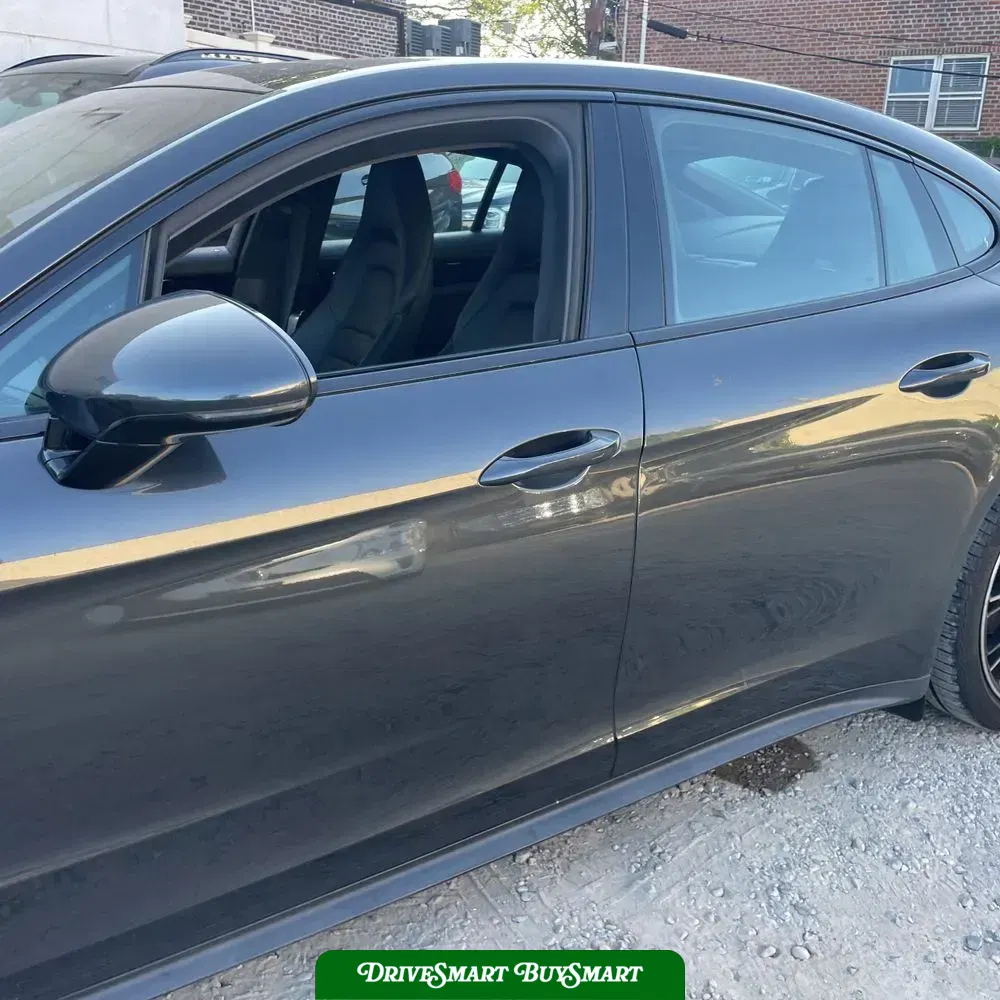 2018 Porsche Panamera 4