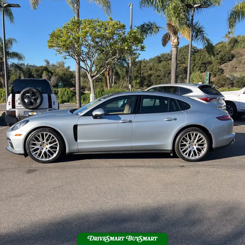 2020 Porsche Panamera Base