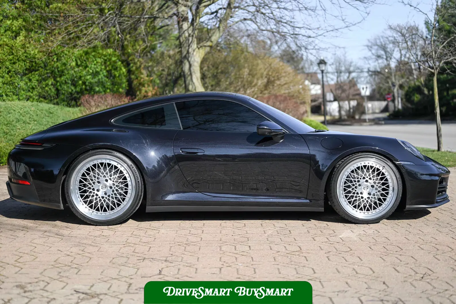 2025 Porsche 911 Carrera