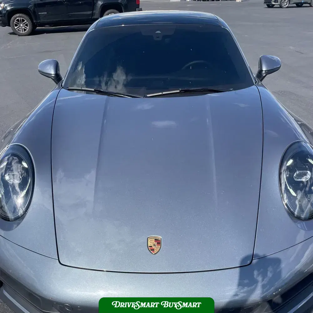 2025 Porsche 911 Carrera