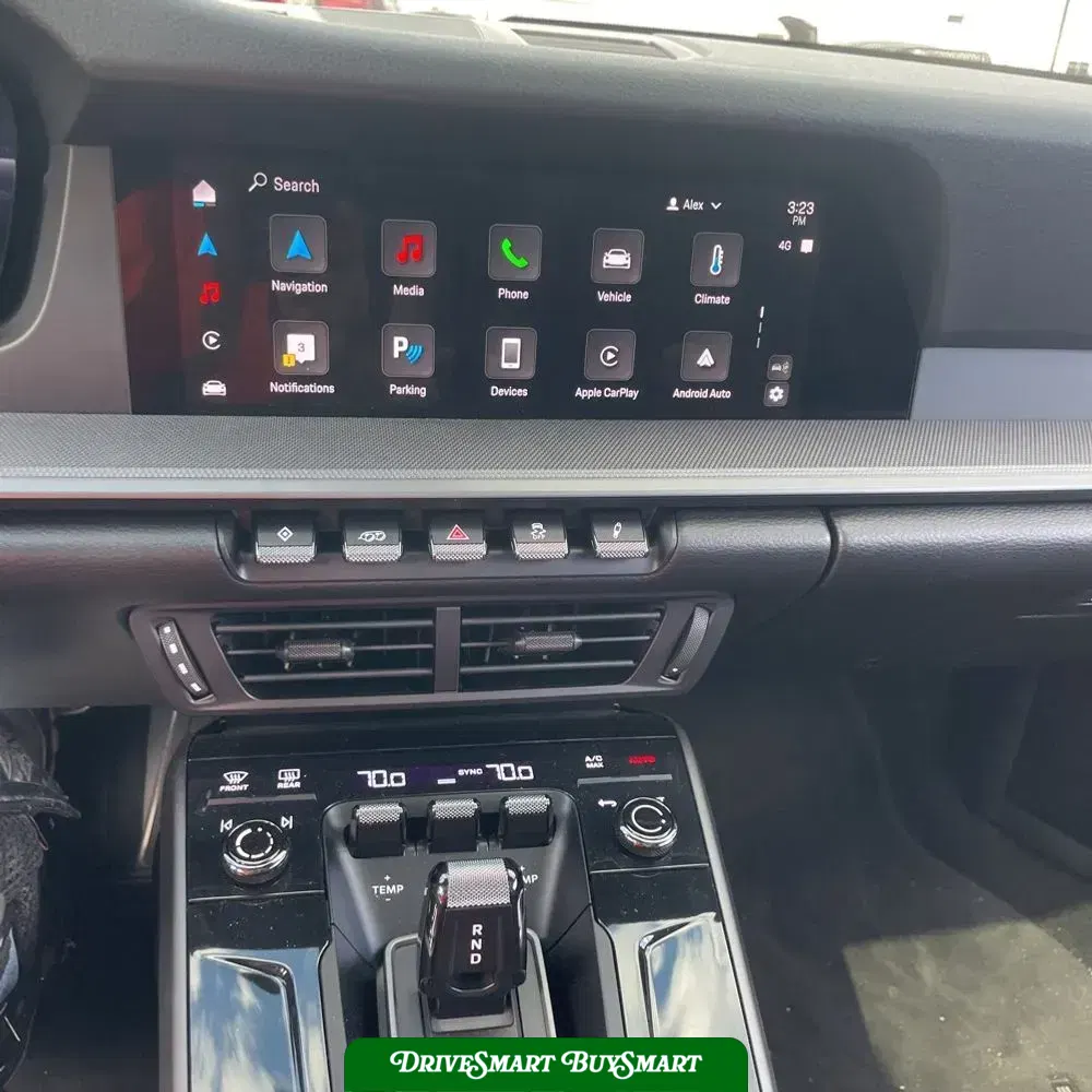 2025 Porsche 911 Carrera