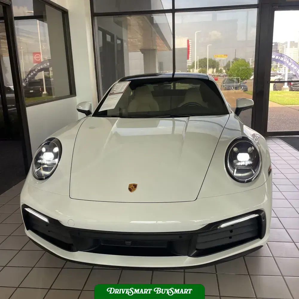 2024 Porsche 911 Carrera