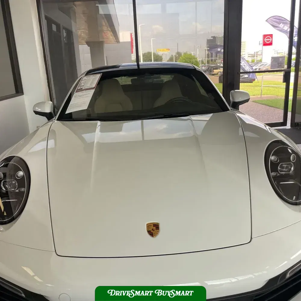2024 Porsche 911 Carrera