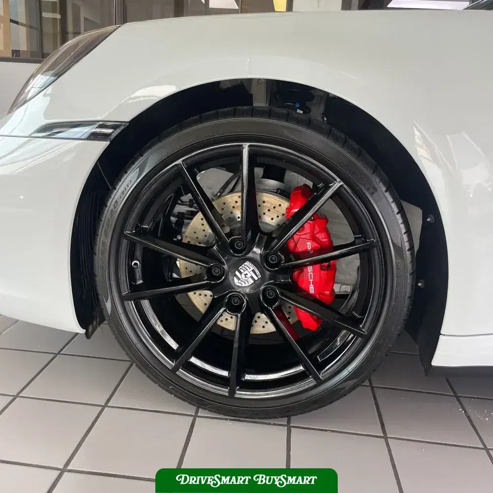 2024 Porsche 911 Carrera