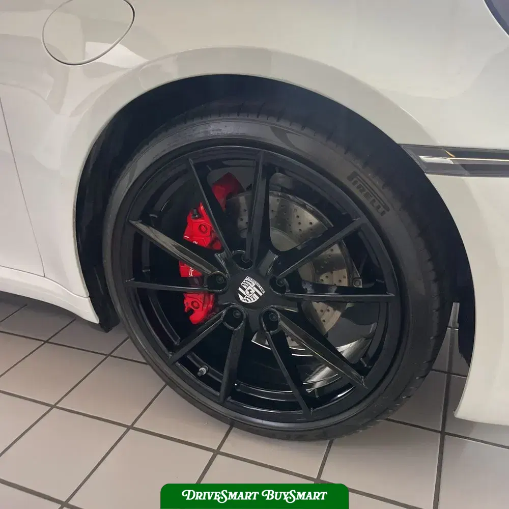 2024 Porsche 911 Carrera