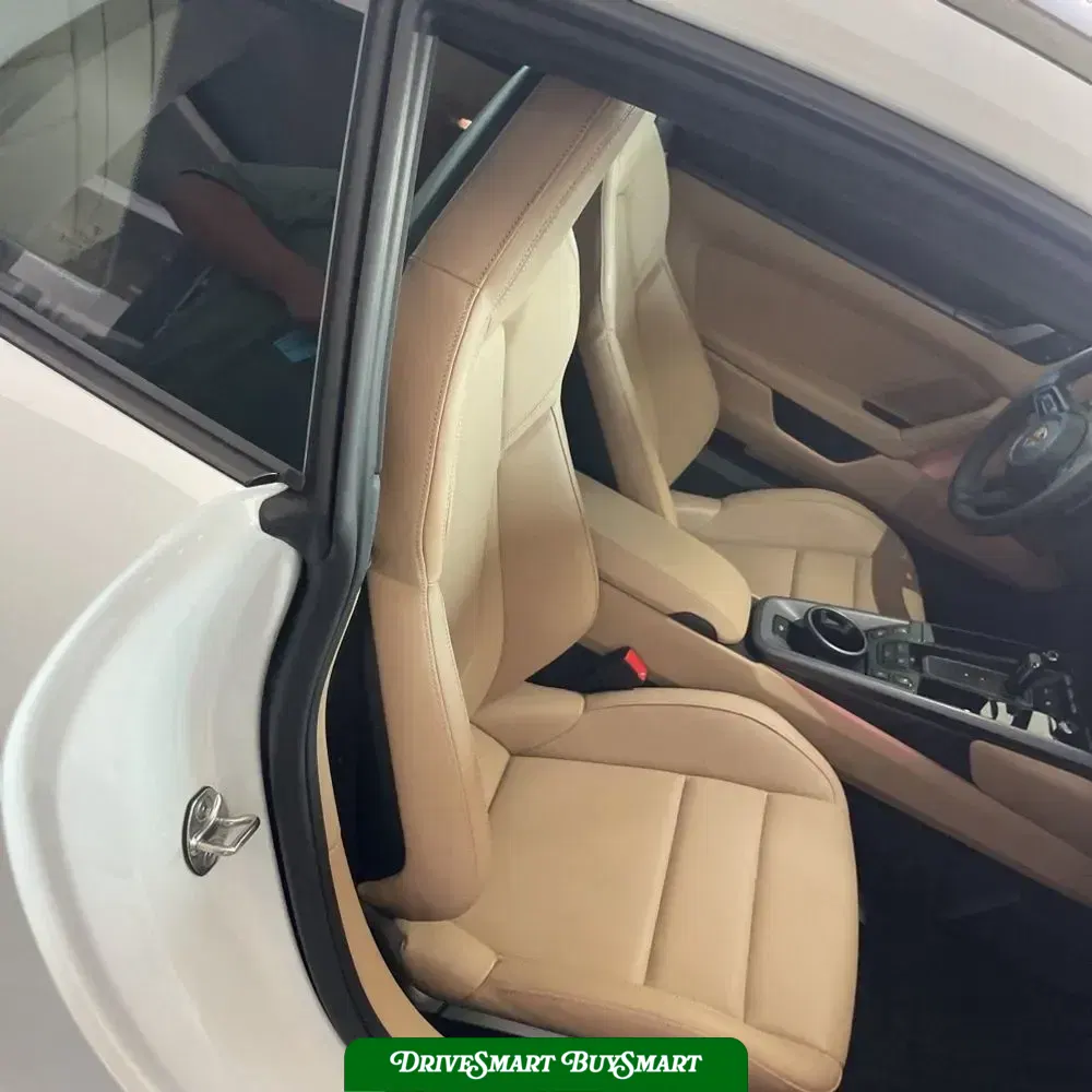 2024 Porsche 911 Carrera
