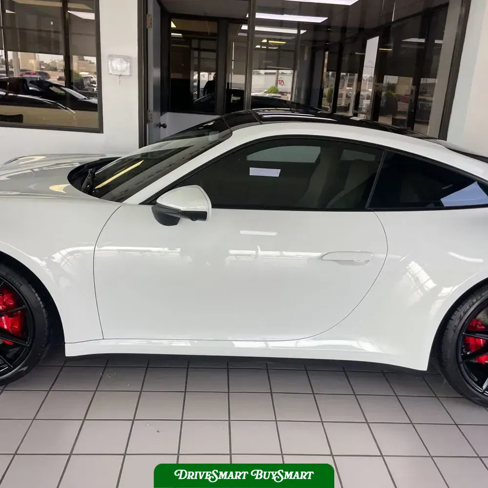 2024 Porsche 911 Carrera