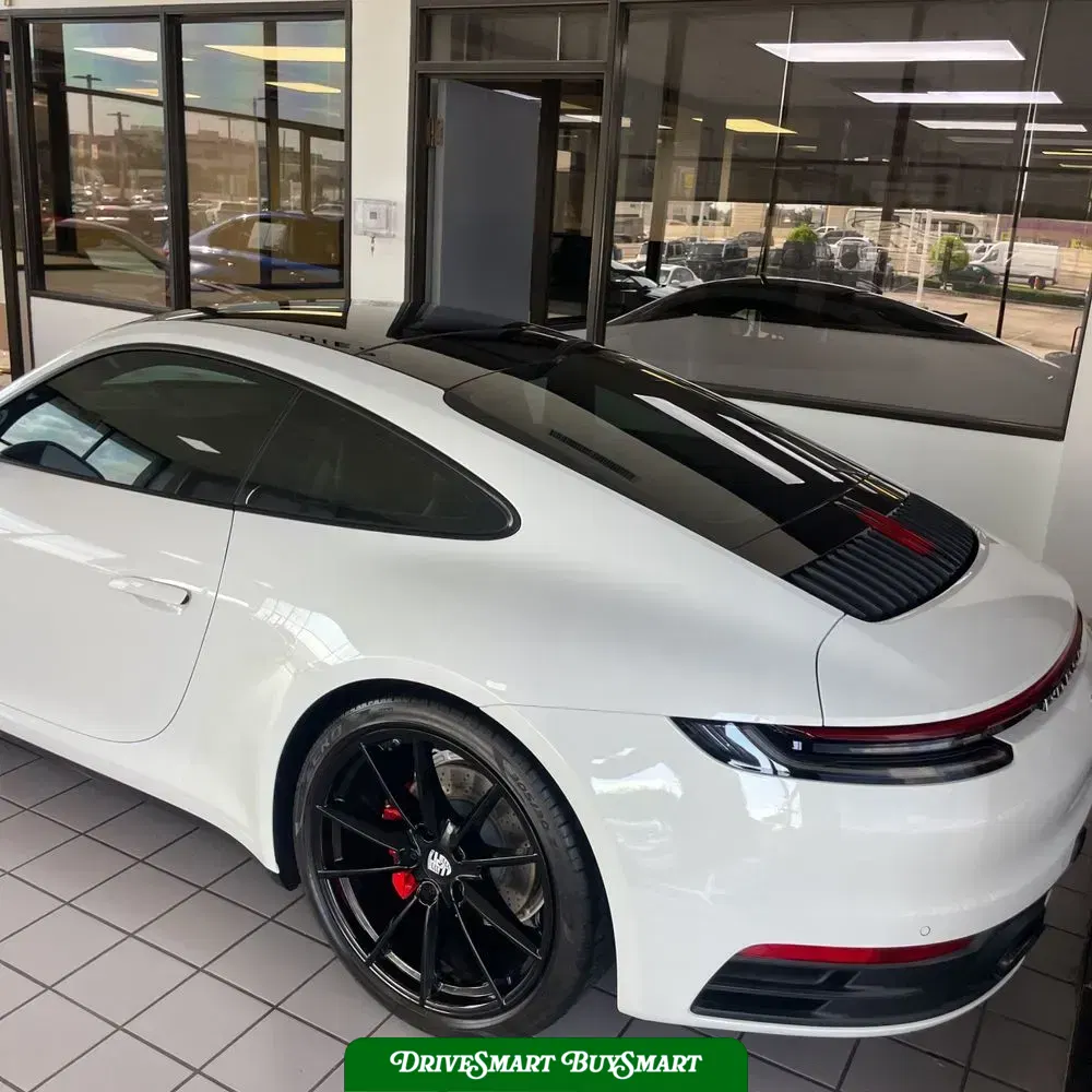 2024 Porsche 911 Carrera