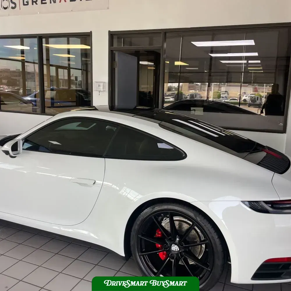 2024 Porsche 911 Carrera
