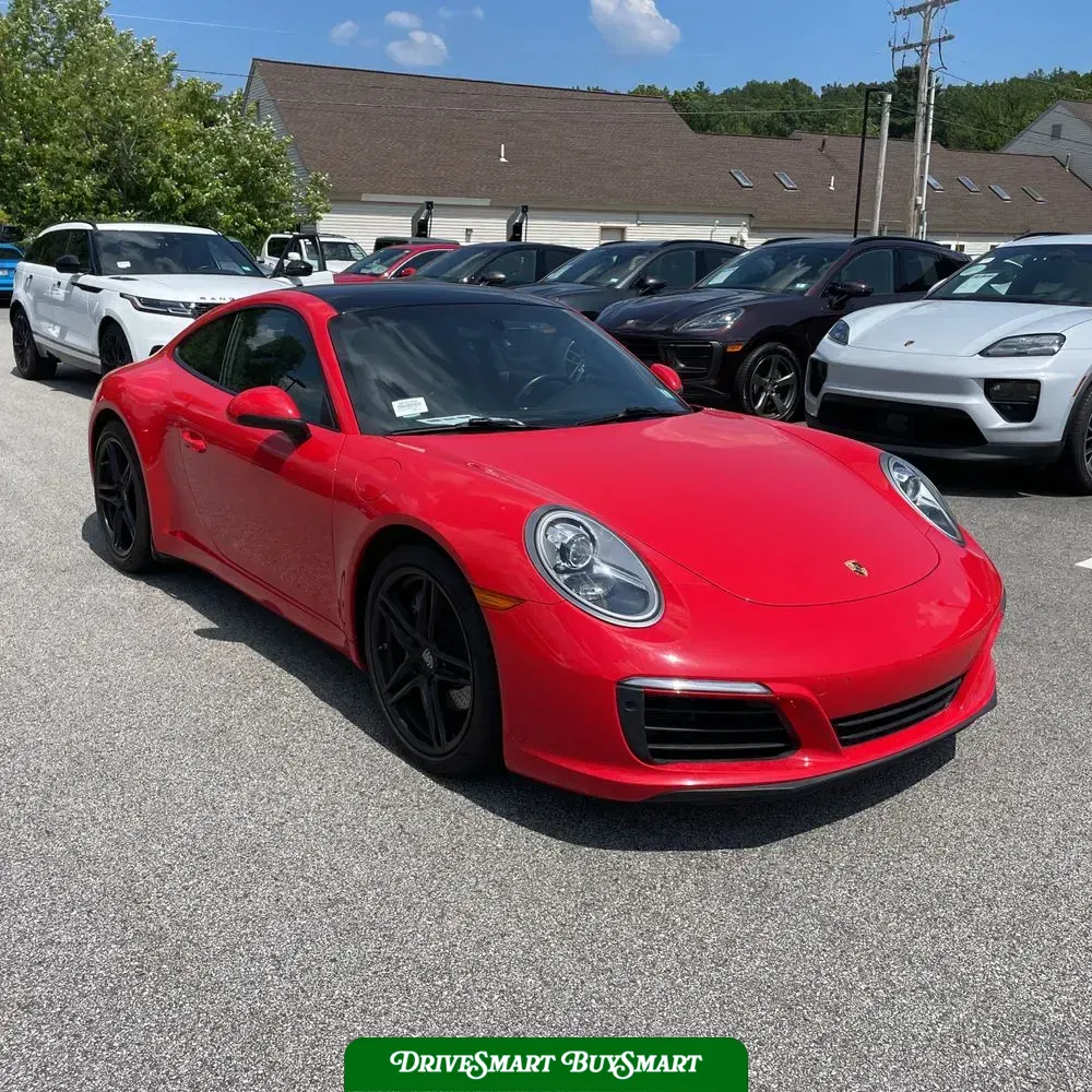 2019 Porsche 911 Carrera