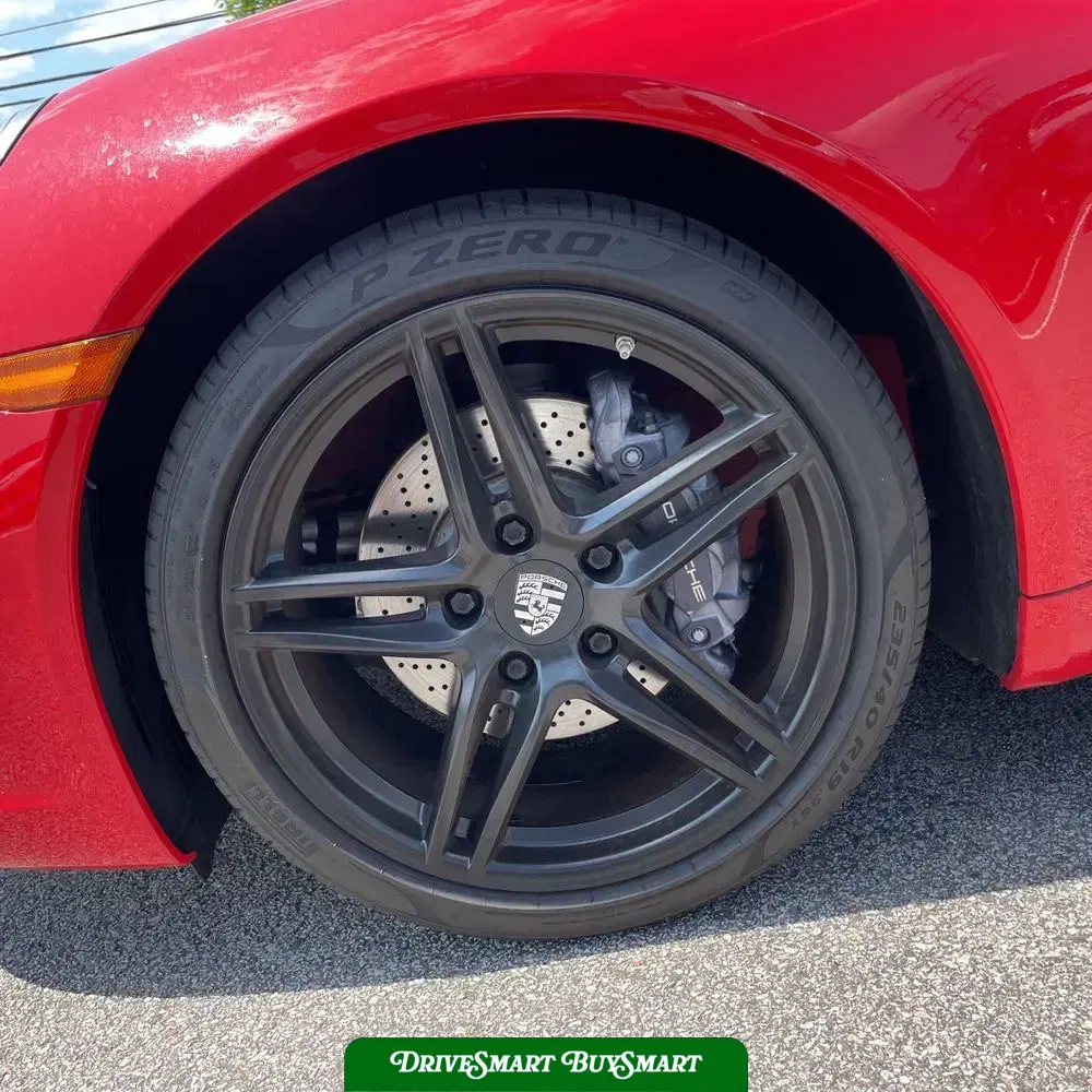 2019 Porsche 911 Carrera
