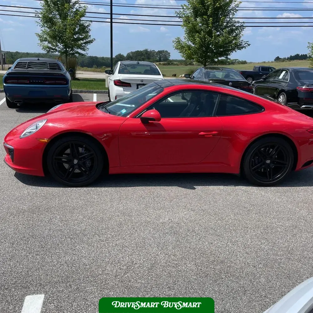 2019 Porsche 911 Carrera