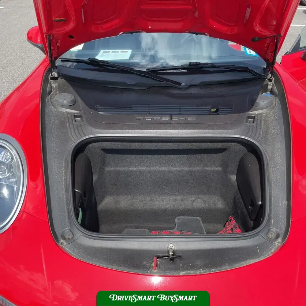 2019 Porsche 911 Carrera