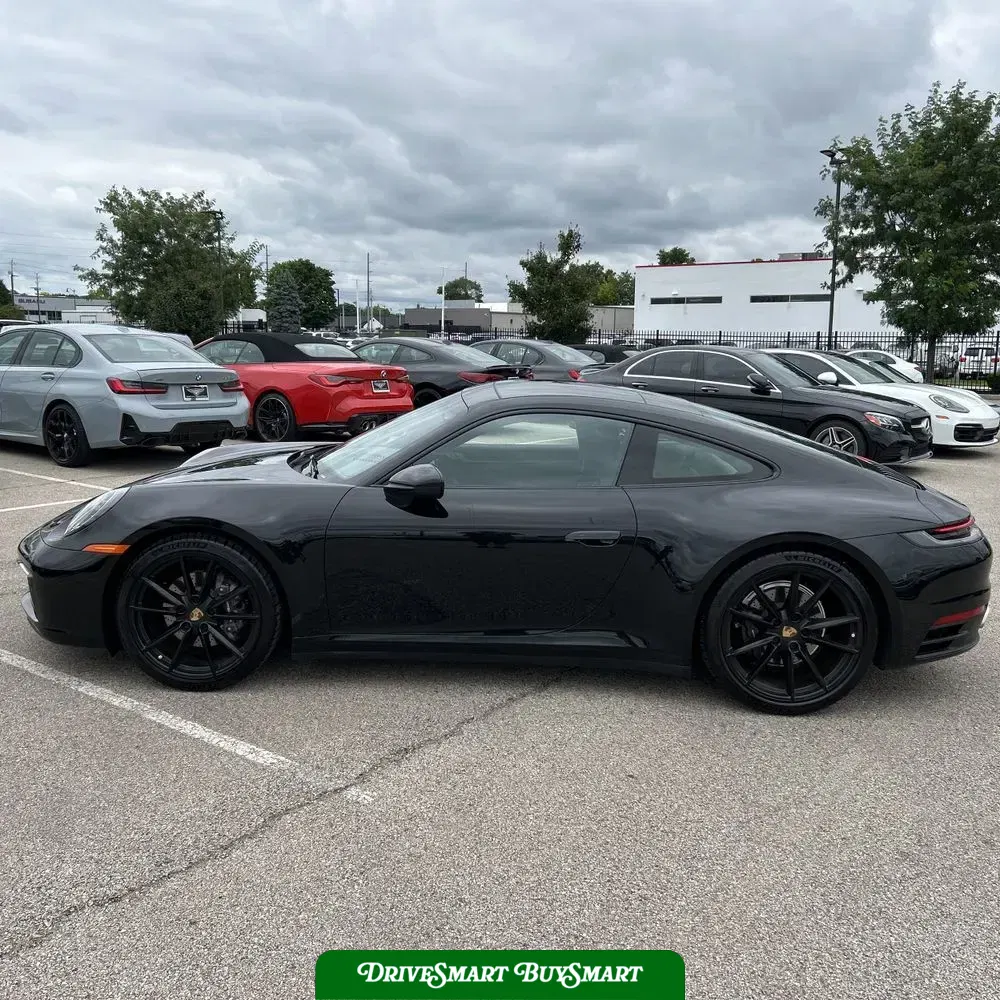 2020 Porsche 911 Carrera 4