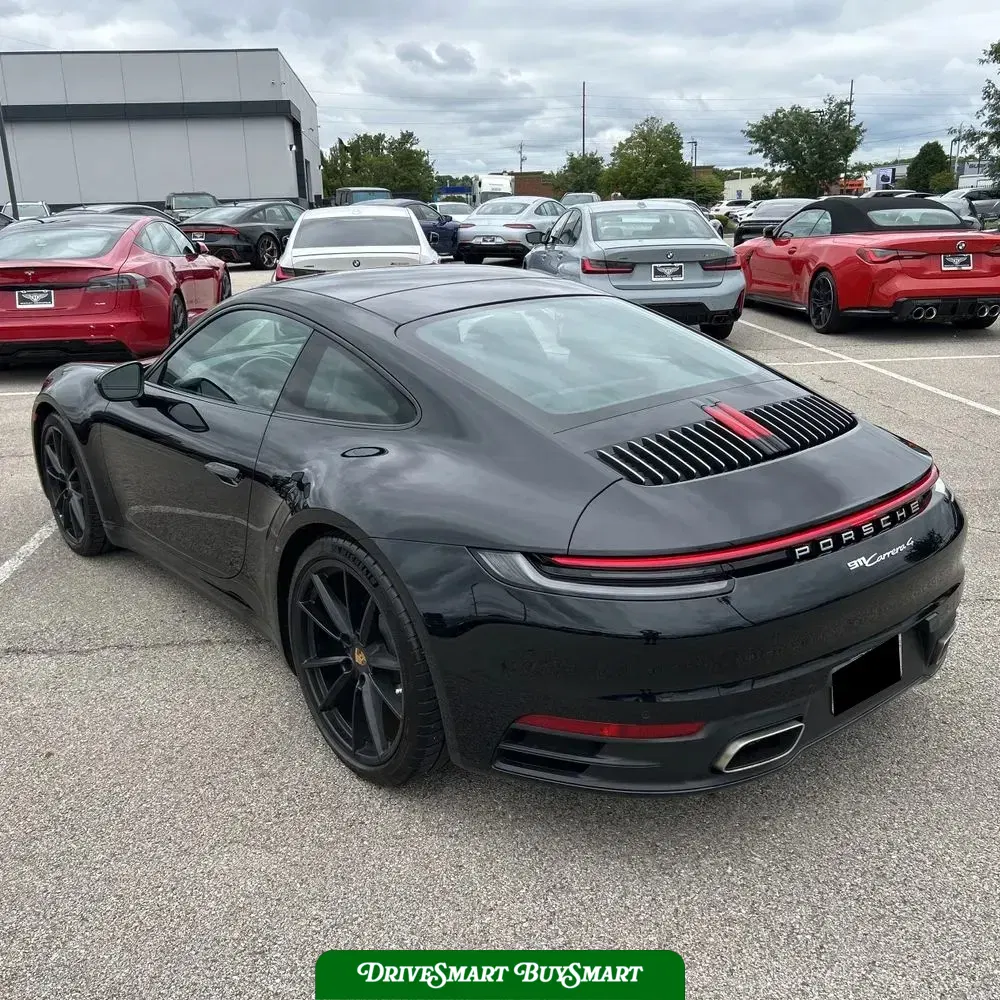 2020 Porsche 911 Carrera 4