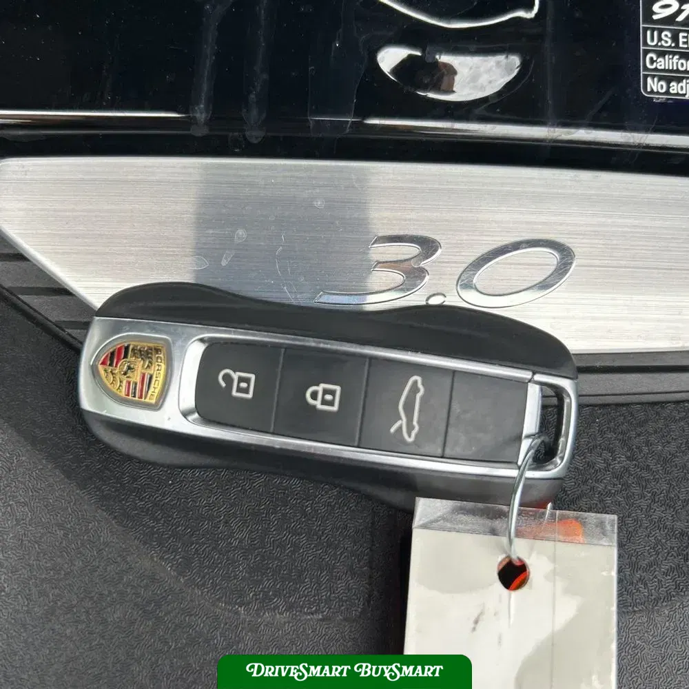 2020 Porsche 911 Carrera 4