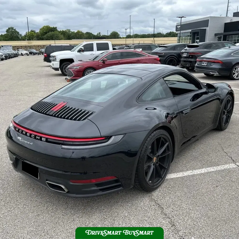 2020 Porsche 911 Carrera 4