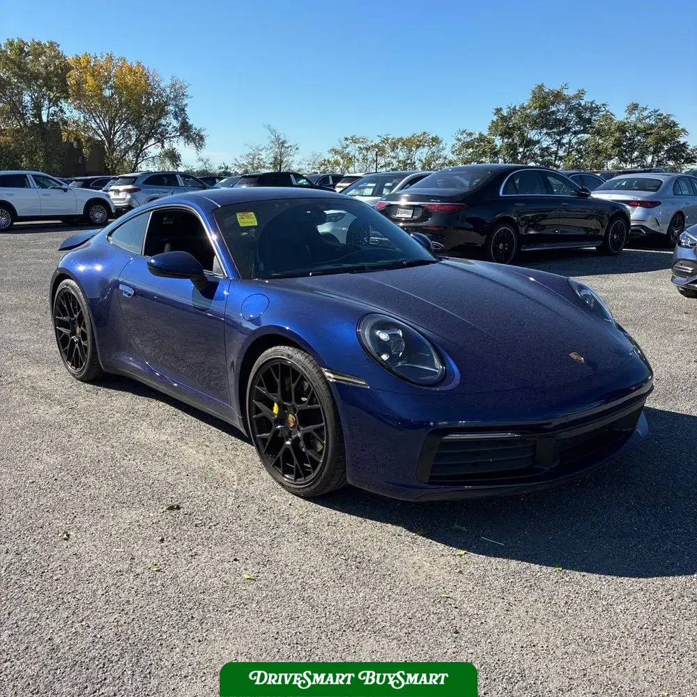 2020 Porsche 911 Carrera