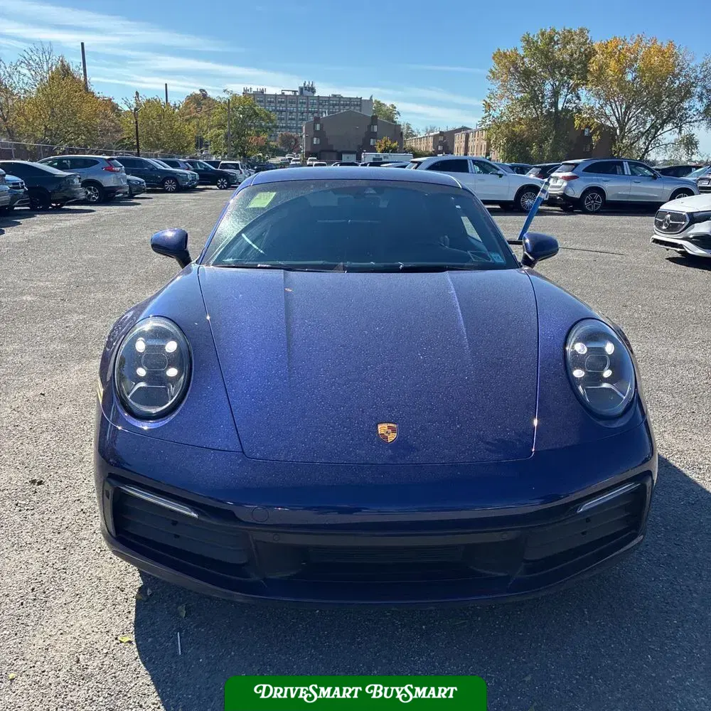 2020 Porsche 911 Carrera