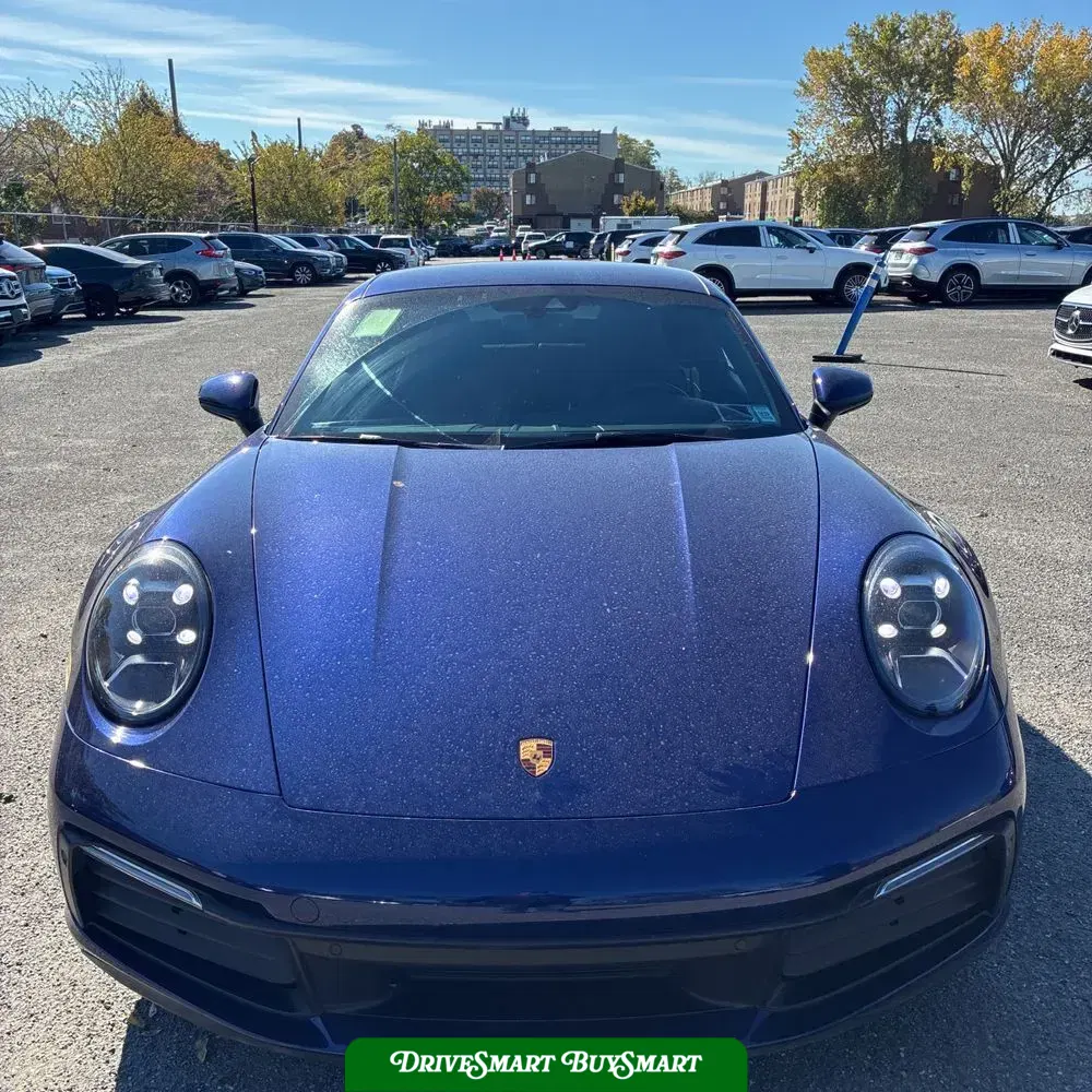 2020 Porsche 911 Carrera