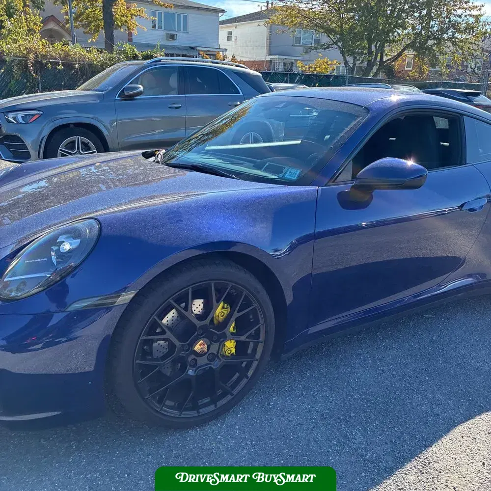 2020 Porsche 911 Carrera