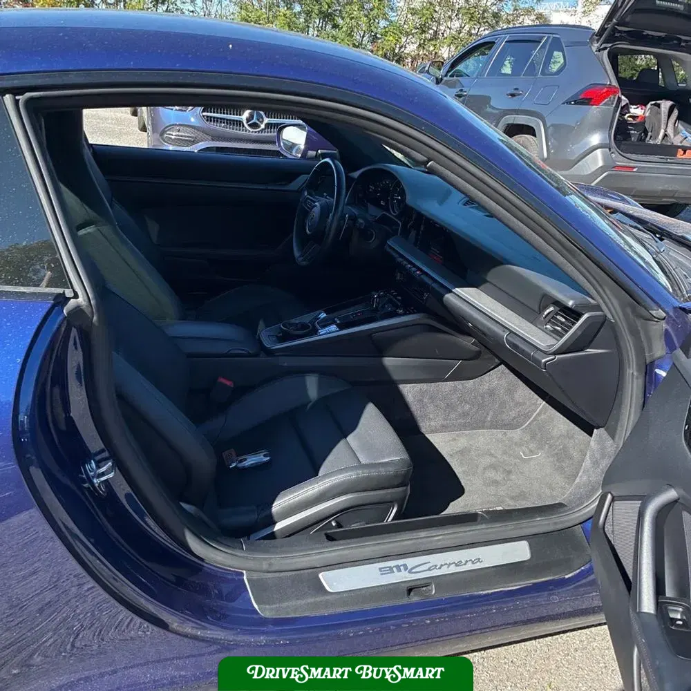 2020 Porsche 911 Carrera