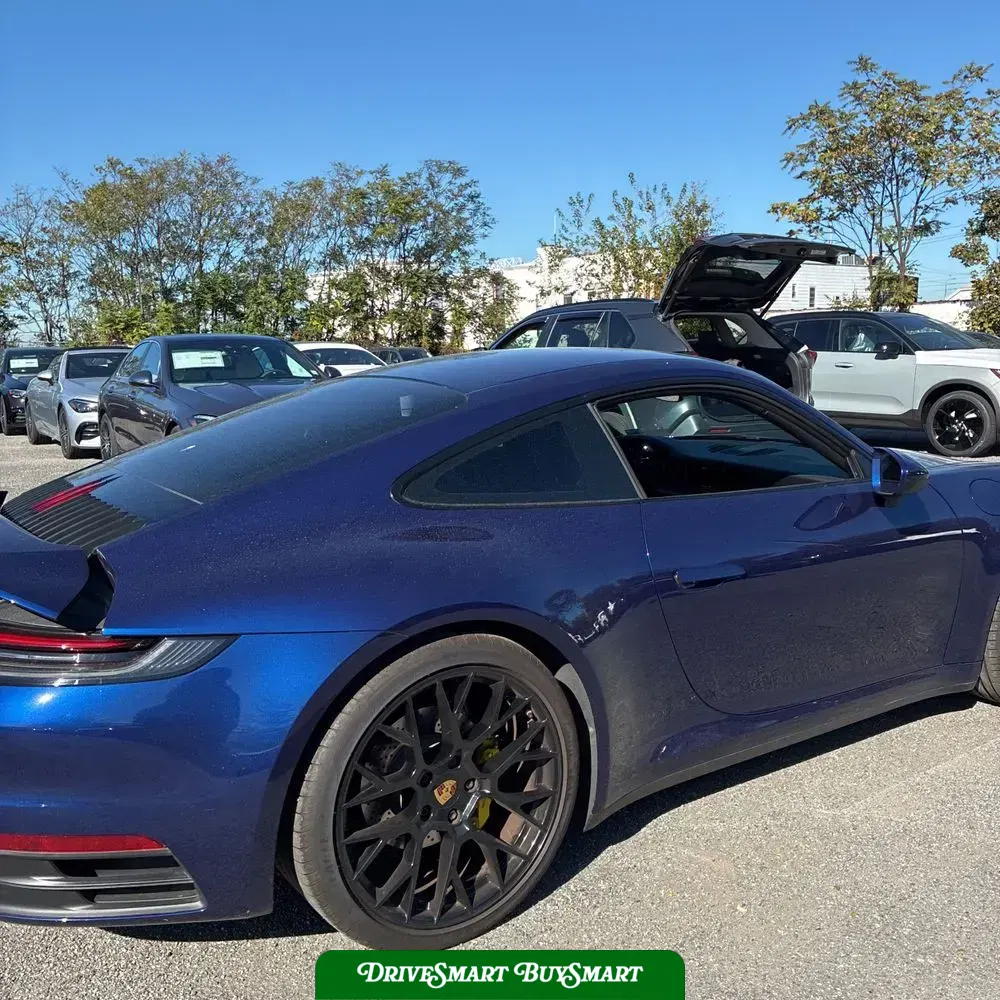 2020 Porsche 911 Carrera